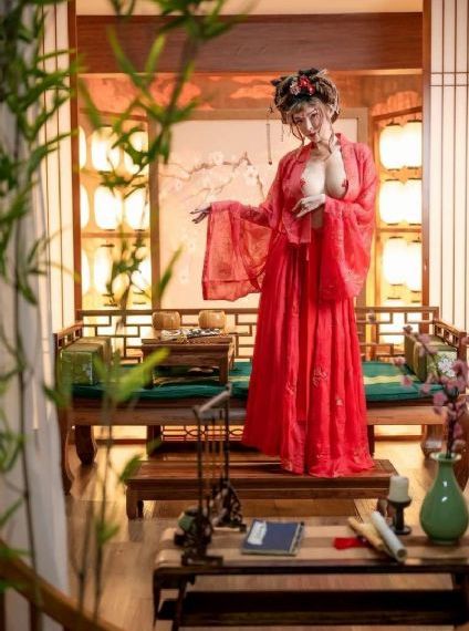 意大利电影《疯狂的少妇》_DVD神马影院手机在线
