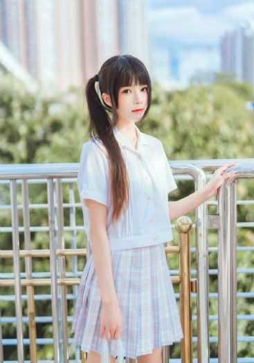 漂亮女保姆_成人在线观看免费